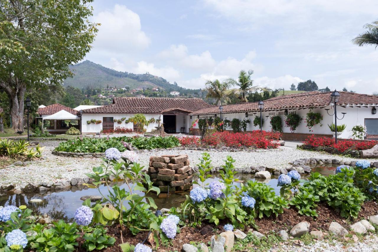 雷蒂罗 Club Campestre Hacienda Fizebad酒店 外观 照片