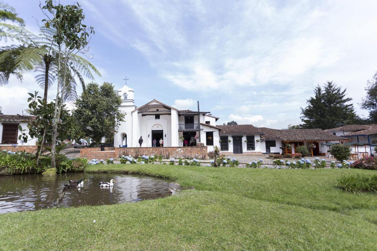 雷蒂罗 Club Campestre Hacienda Fizebad酒店 外观 照片